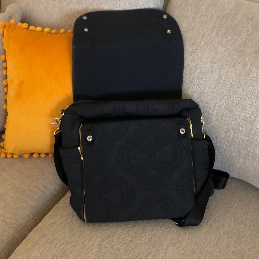 Petunia Pickle Bottom Diaper Bag View 2